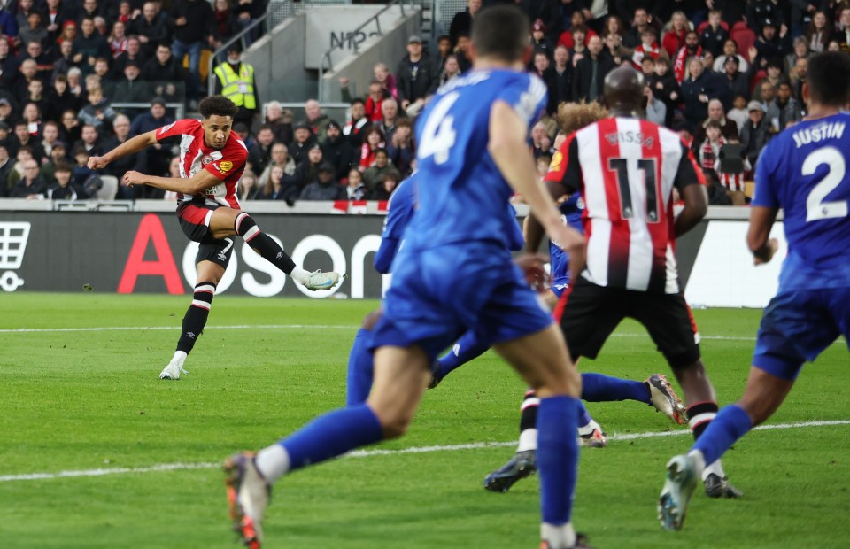 Brentford’s Kevin Schade scored his first of the afternoon in the 29th minute