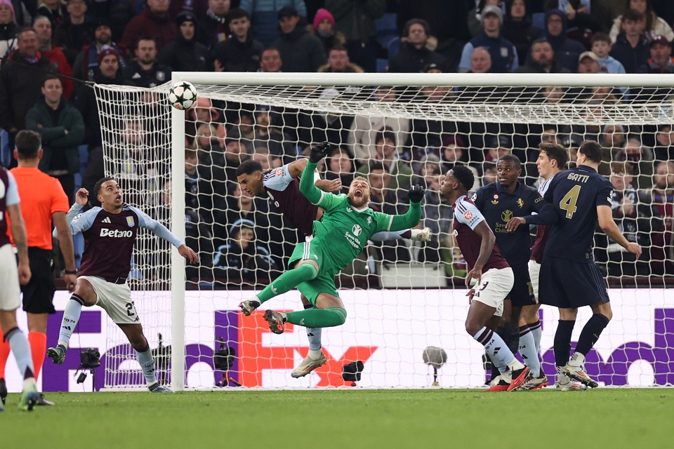 But the goal was disallowed for a foul on goalkeeper Michele Di Gregorio in the build-up