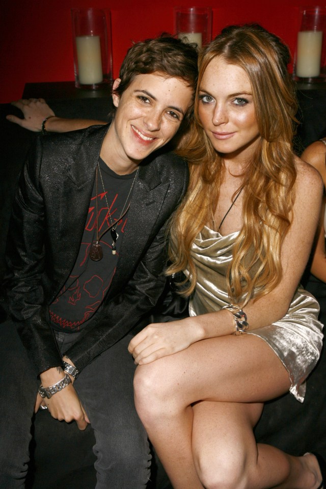 Lindsay with then girlfriend Samantha Ronson in 2008