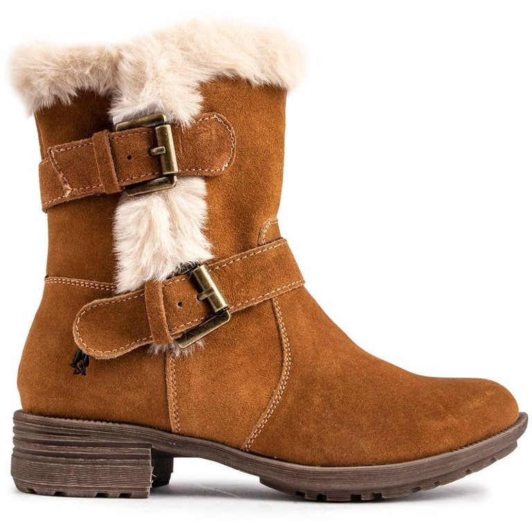 I’d be inclined to abandon your slouchy, and fur-lined ankle boots this year