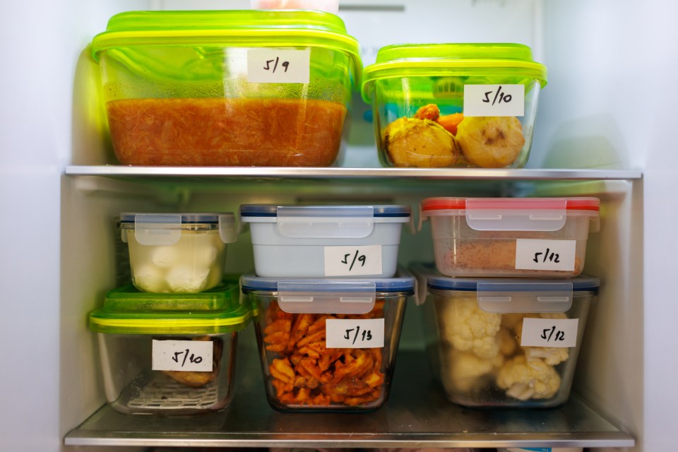 Tupperware containers or sealable plastic bags prevent air and oxygen getting to the food