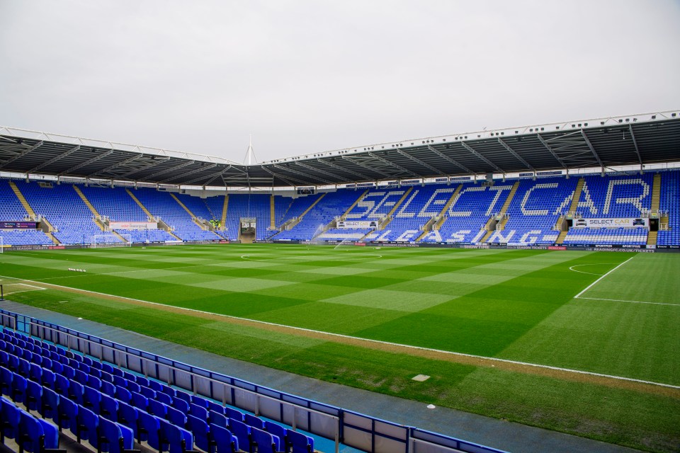 A former Reading owner is allegedly willing to take over