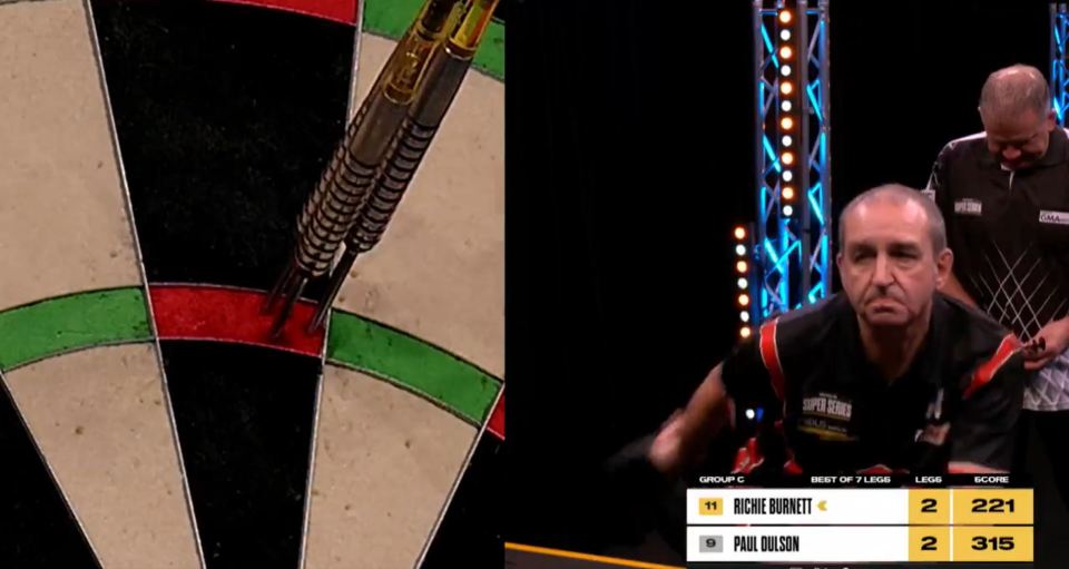 Richie Burnett went viral thanks to his amazing agility at the oche