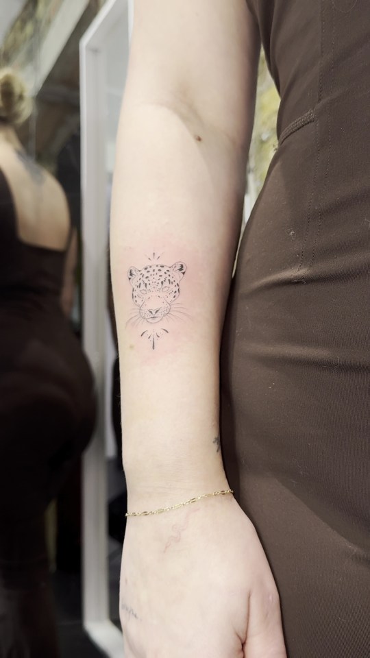 She revealed a tattoo of a cheetah to her followers