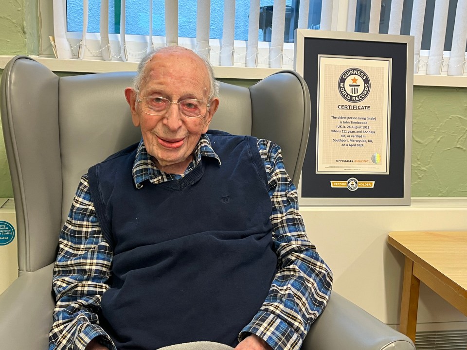 Fish and chip enthusiast John Tinniswood has passed away at the age of 112