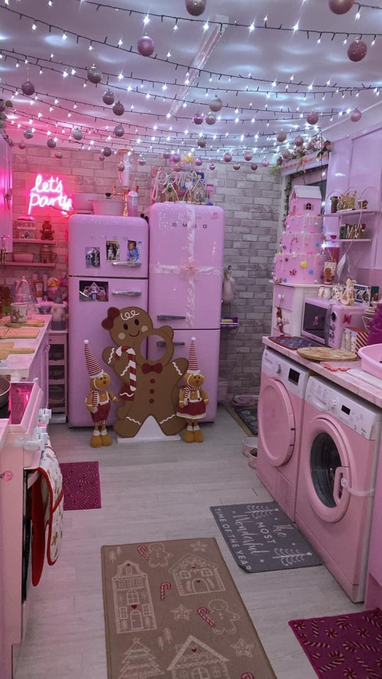 A DIY fan has revealed that she has given her kitchen the ultimate 'Pinkmas' makeover