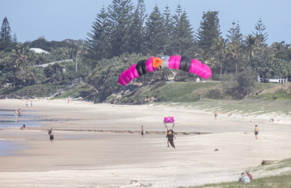 The pair landed safely on the beach at Byron Bay in New South Wales