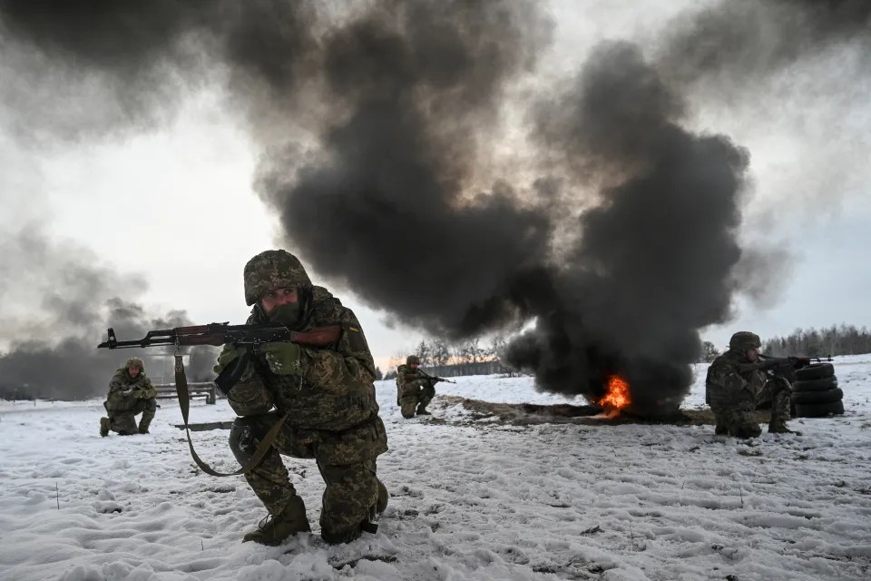 Brave Ukrainian service members say they believe they can fight off Putin's attacks