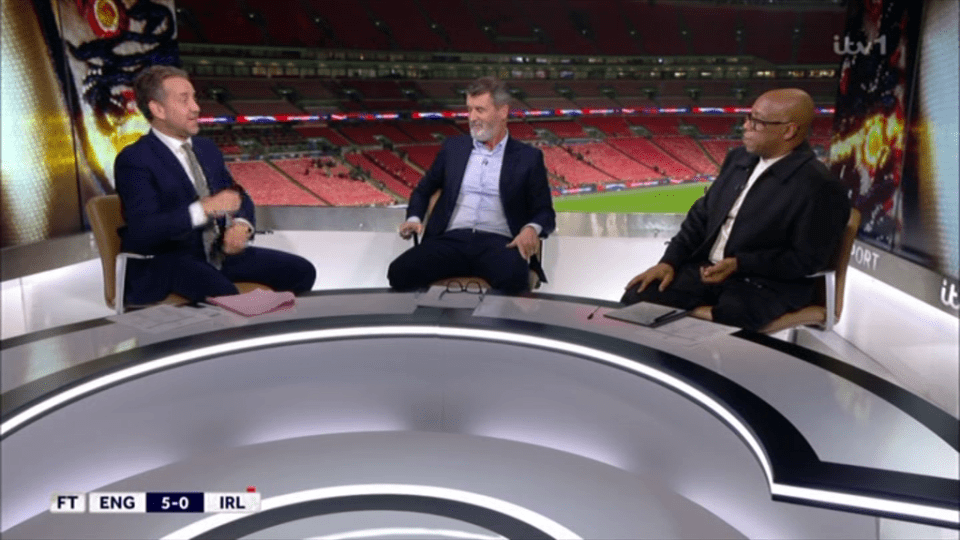 three men are sitting in front of a screen that says ft eng 5-0 irl