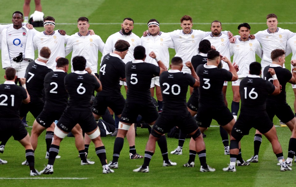 a group of rugby players with the number 20 on their backs