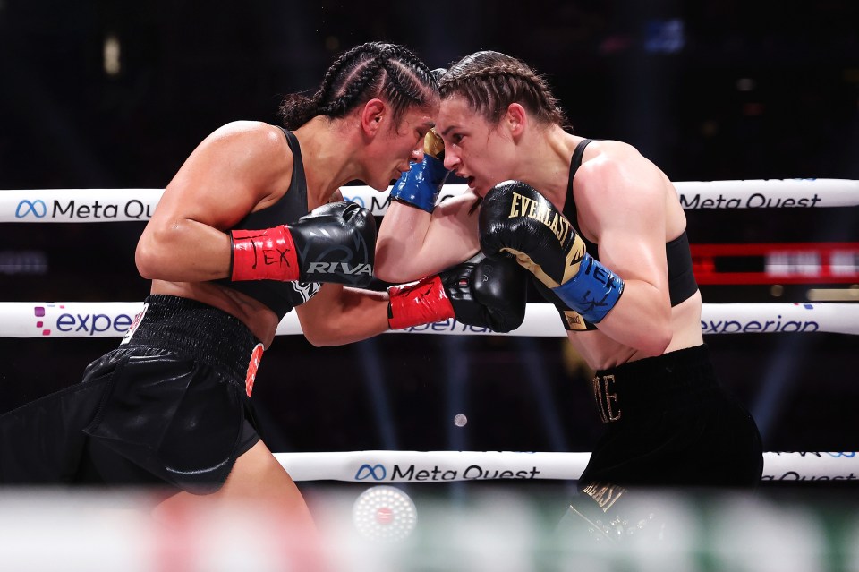 Katie Taylor won a thrilling fight via a unanimous decision