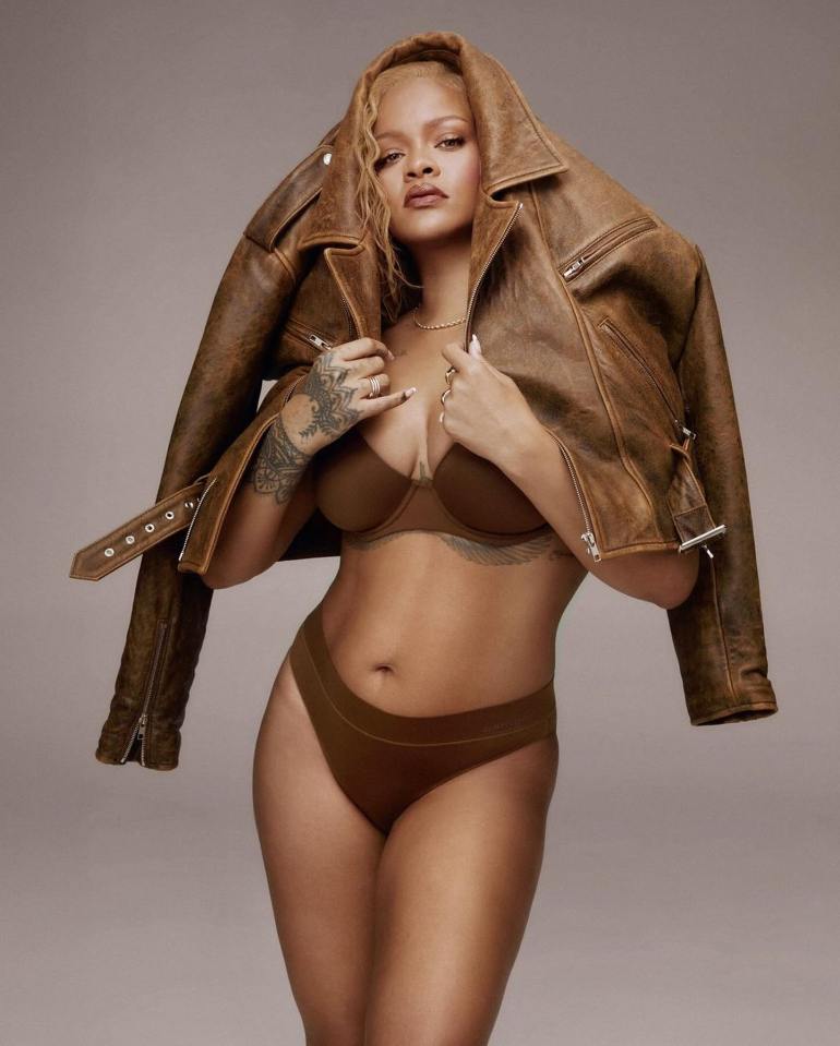 Rihanna has vowed to never lose her butt, thighs or hips now she is “'thicc”