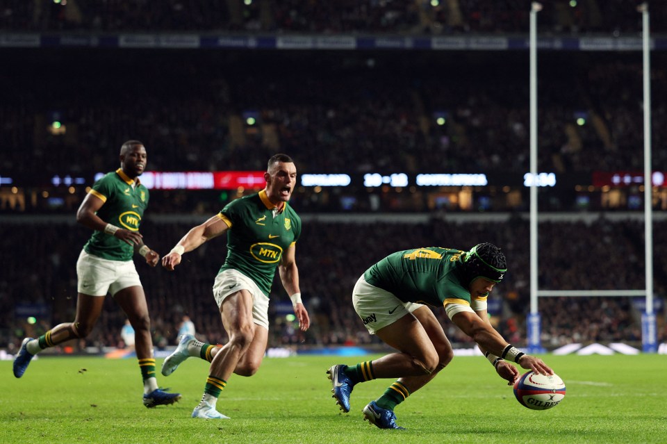 Kolbe went over for South Africa's third try, then got the fourth