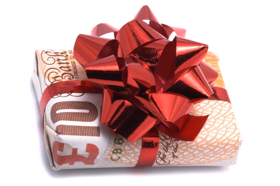 The £10 Christmas bonus is run through the Department for Work and Pensions