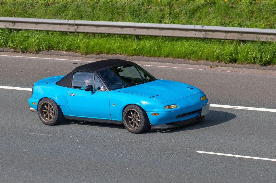 A Mazda MX-5 Mk1