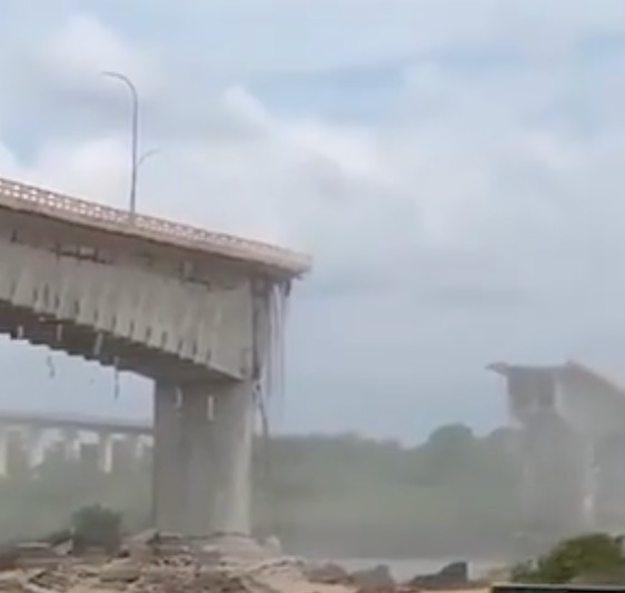 The bridge serves as a vital link connecting two Brazilian states