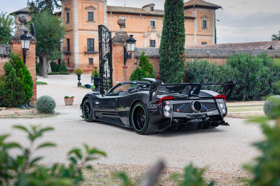 The Zonda 760 LM Roadster has a blistering top speed of 217mph