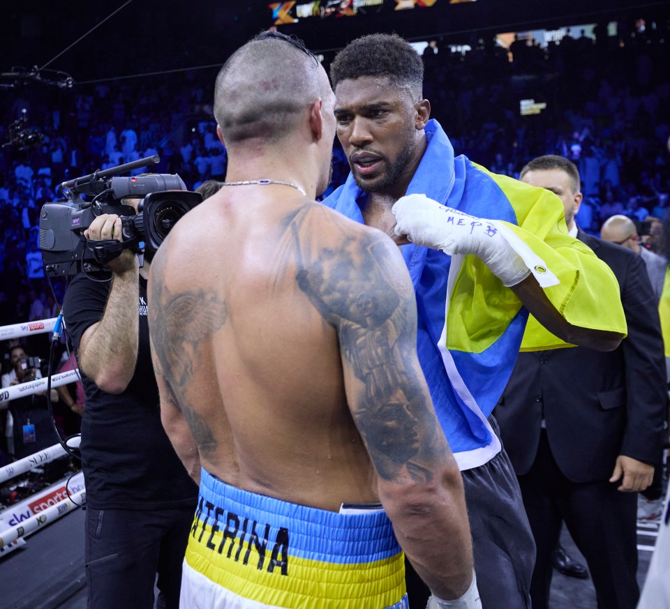 After beating Anthony Joshua, Usyk dedicated his victory to Kyiv's territorial defence forces