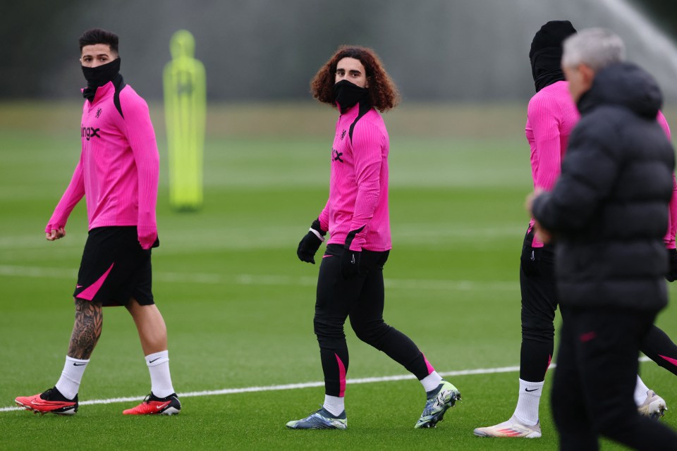 Cucurella has not worn the Future 8s in training this week