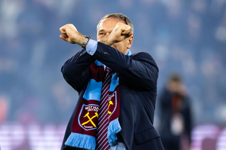 Ludo Miklosko received a brilliant reception back at West Ham