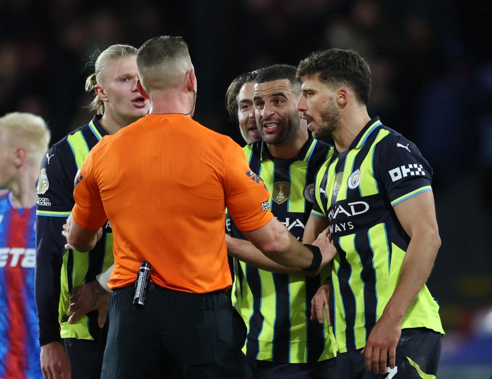 City stars confronted the referee after the game