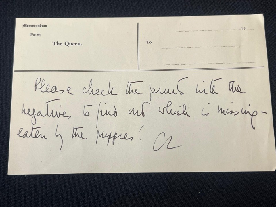 A note written by the late Queen Elizabeth II to royal photographer Alan Maxwell