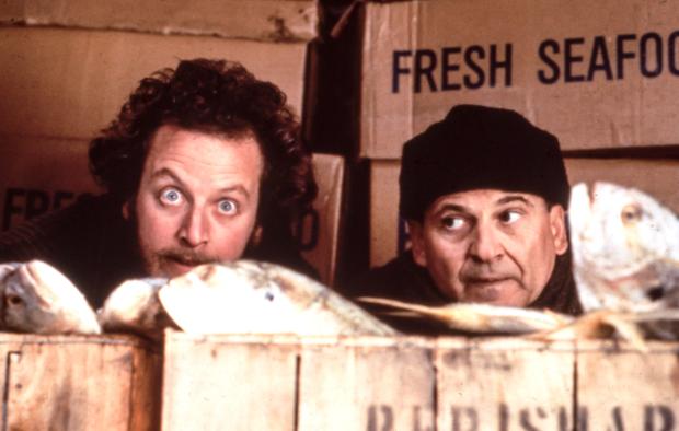 Daniel Stern and Joe Pesci in Home Alone 2: Lost in New York.