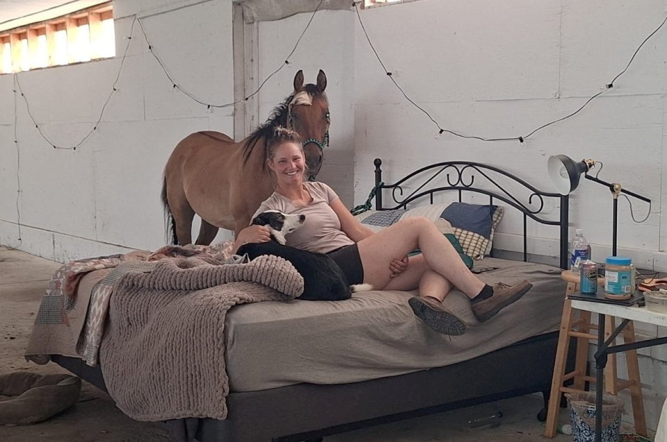 To save money, she's living in a drafty barn despite it being -20 degrees