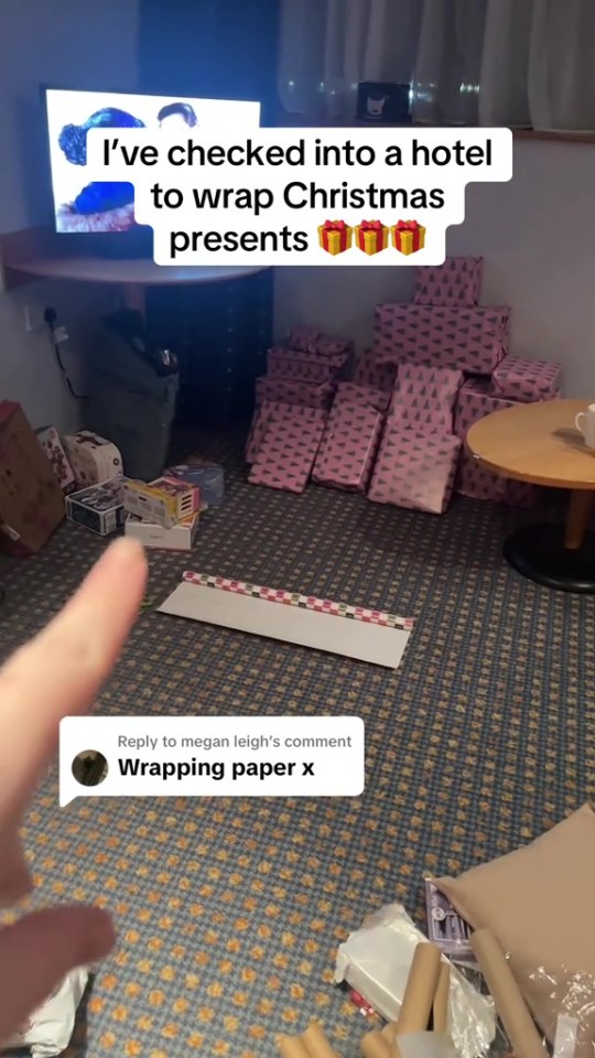 Jenny will make sure all the kids presents are with her at the hotel