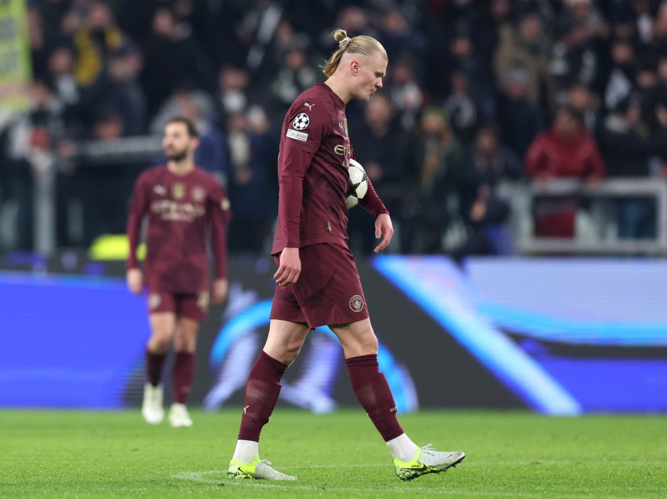 TURIN, ITALY - DECEMBER 11: Erling Haaland of Manchester City appears dejected after Weston McKennie of Juventus (not pictured) scores his team's second goal during the UEFA Champions League 2024/25 League Phase MD6 match between Juventus and Manchester City at Juventus Stadium on December 11, 2024 in Turin, Italy. (Photo by Francesco Scaccianoce - UEFA/UEFA via Getty Images)