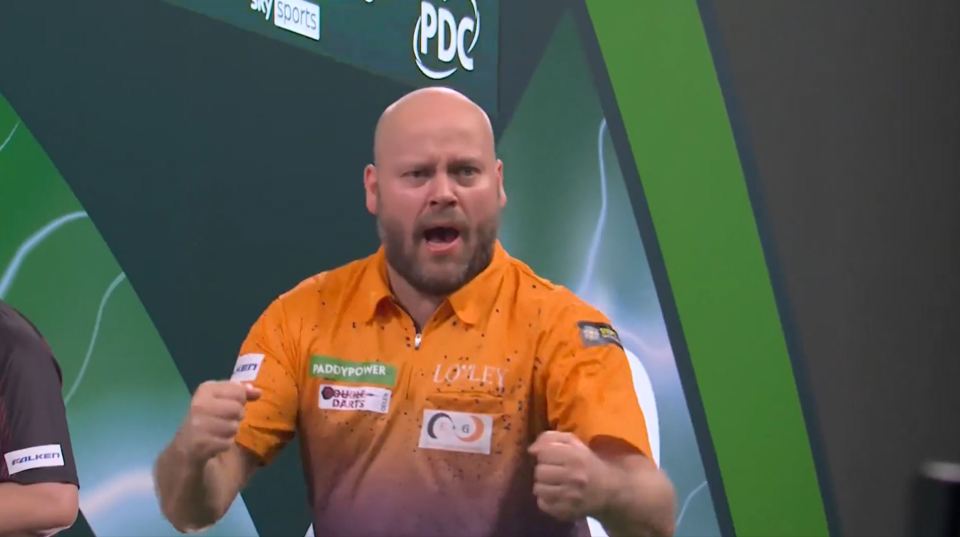 Christian Kist hit the first nine-darter at the World Championship