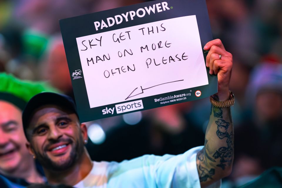 Kyle Walker had a message for Sky Sports as he enjoyed a night at the darts