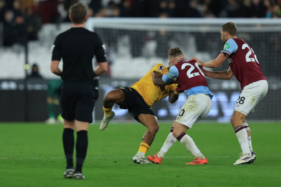 Skippers Jarrod Bowen and Mario Lemina grappled at full-time