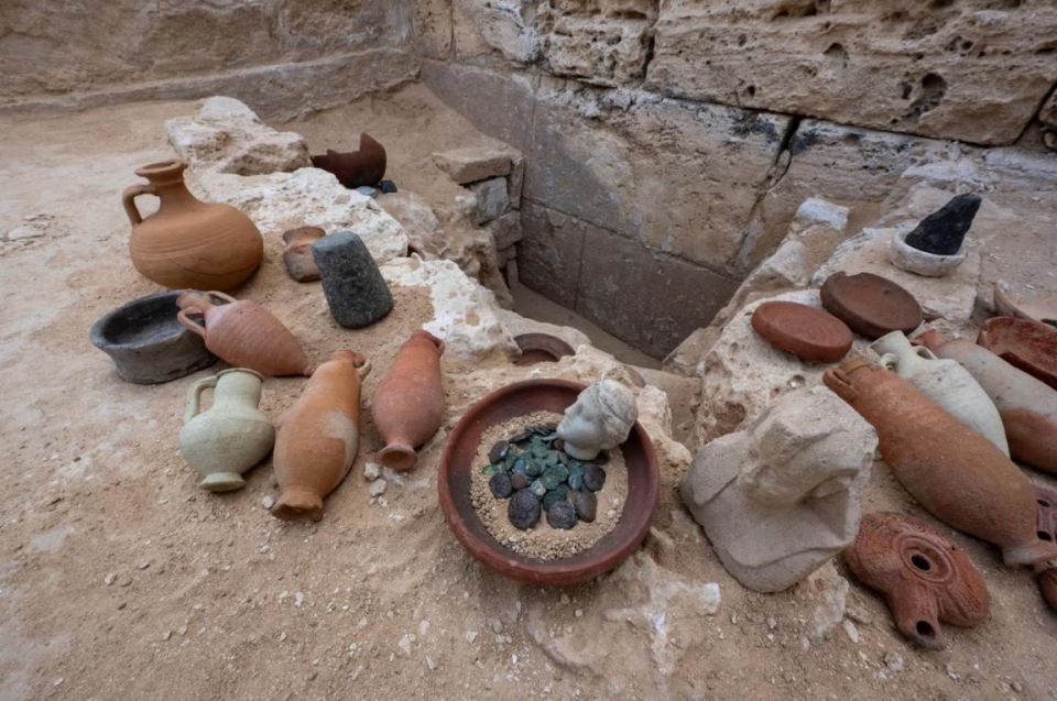 This cache of treasure is understood to be a "foundation deposit" - a trove of artefacts buried before Egyptians began construction on an important structure