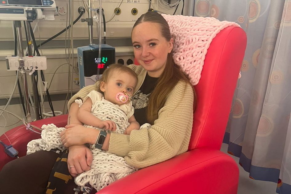 Elisha-Mai Aitken with daughter Willow