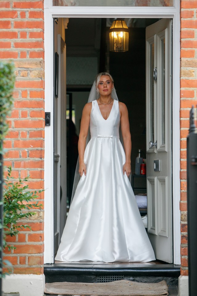 Emma Paton was seen in a stunning white wedding dress as part of a skit for Paddy Power