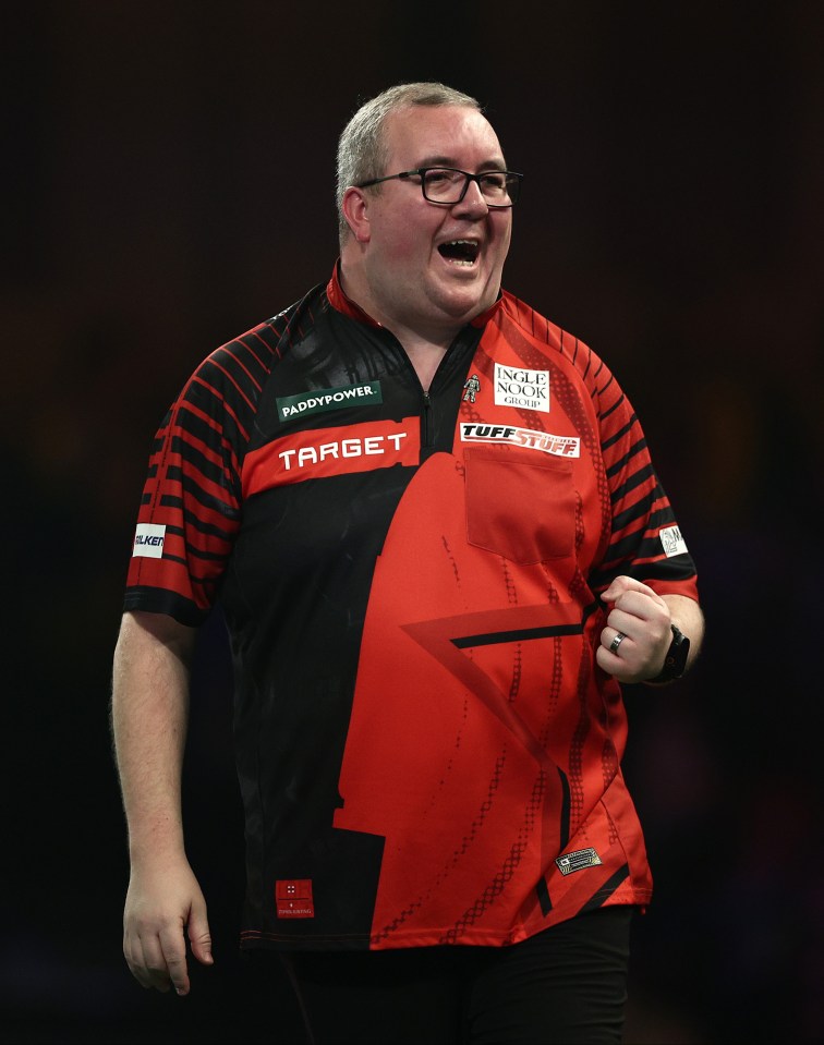 Stephen Bunting has revealed what Luke Humphries said prior to his last-16 match