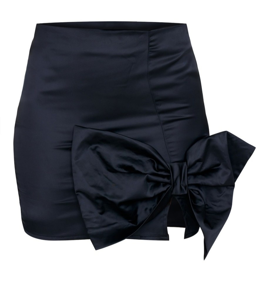 Skirt, £20, Prettylittlething.com