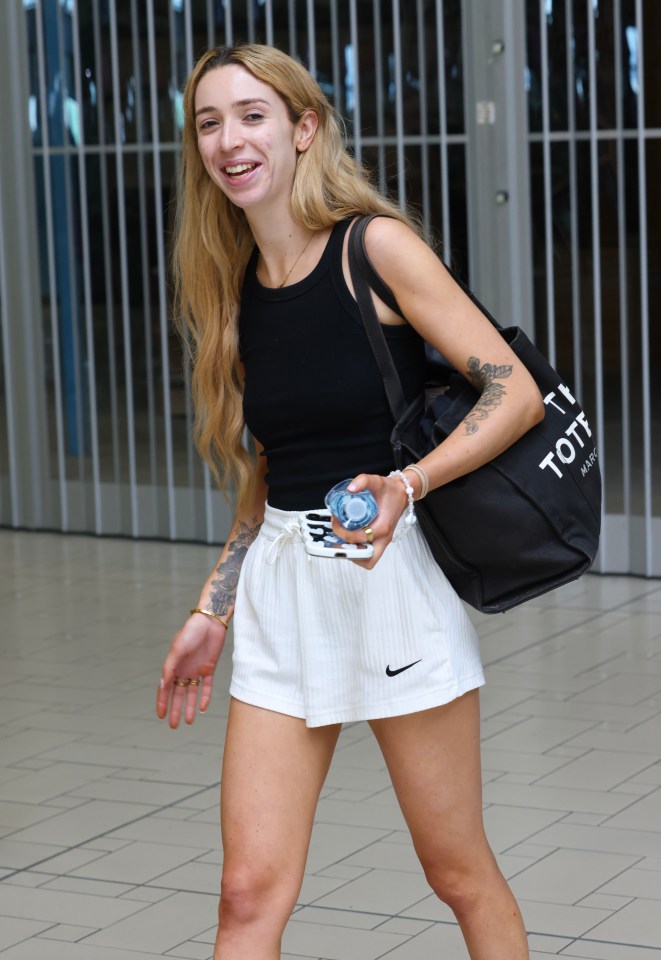 GK Barry looked fresh-faced as she left Australia this morning