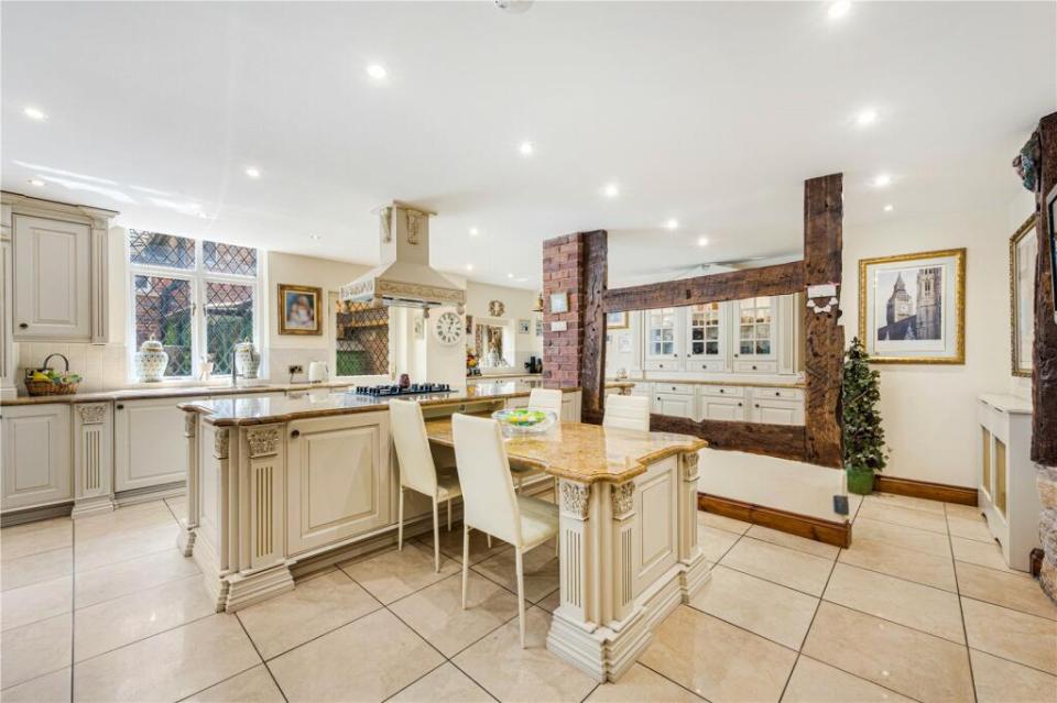 The incredible home comes with an array of luxurious features, including a breakfast kitchen