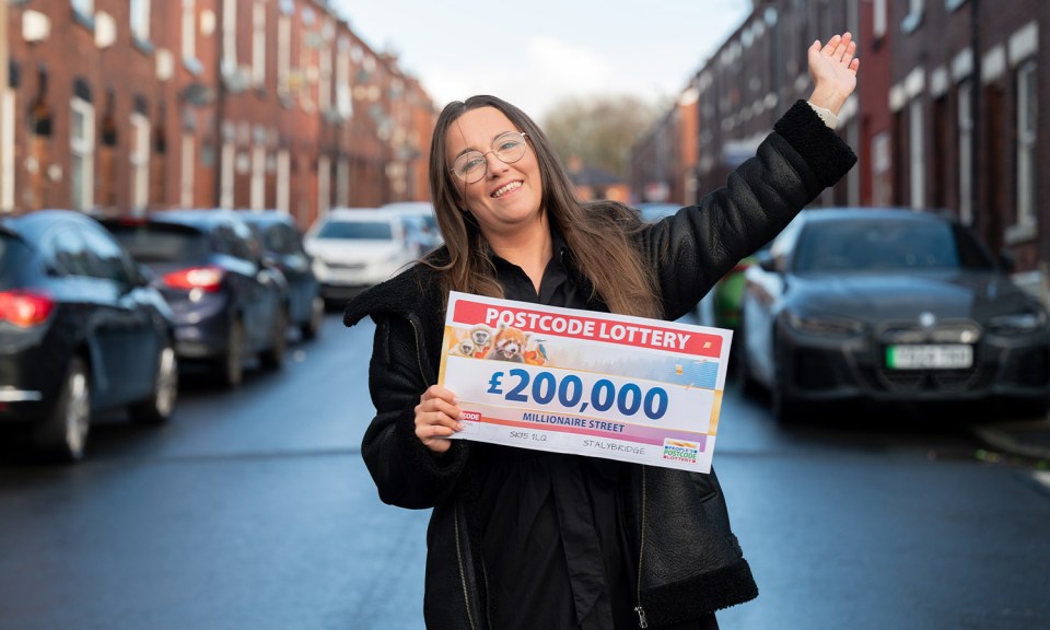 Beth Garside scooped £200,000 in the People's Postcode Lottery