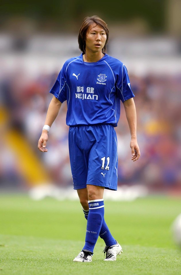 Li, 47, played for Everton between 2002 and 2006