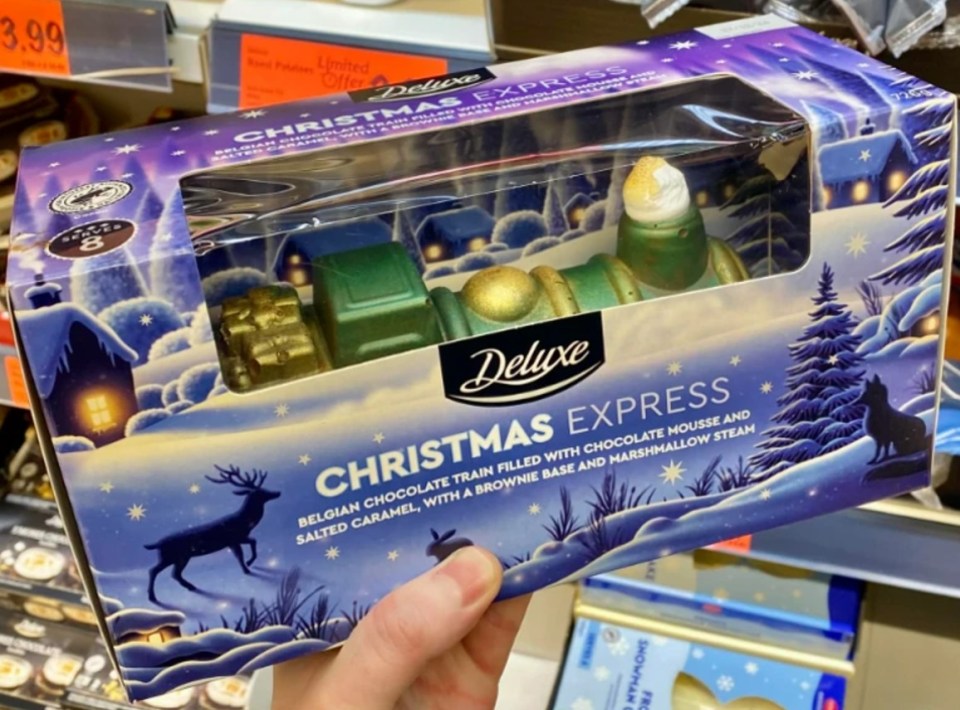 Lidl Deluxe Christmas Express dessert: a Belgian chocolate train filled with chocolate mousse and salted caramel, with a brownie base and marshmallow steam.