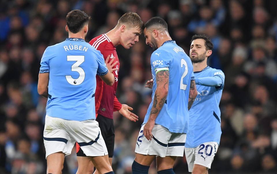 Rasmus Hojlund clashed with Kyle Walker in the Manchester derby