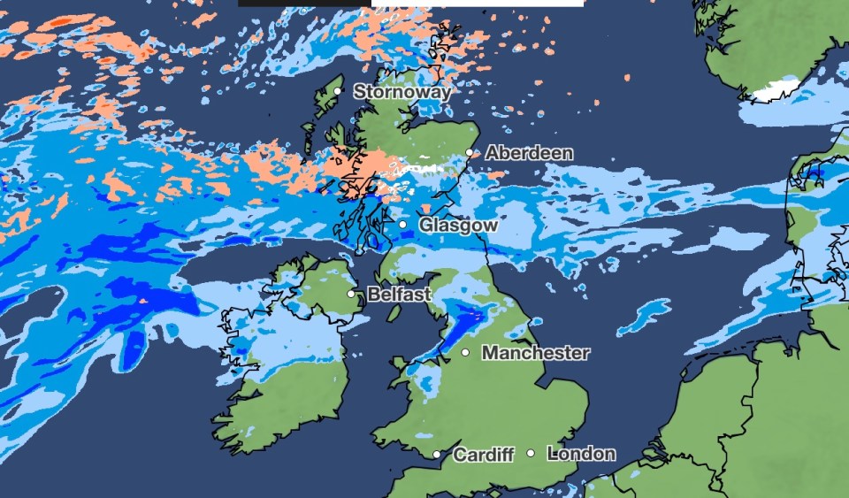 The first snowfall sweeps in on Monday at 6pm over northern Scotland