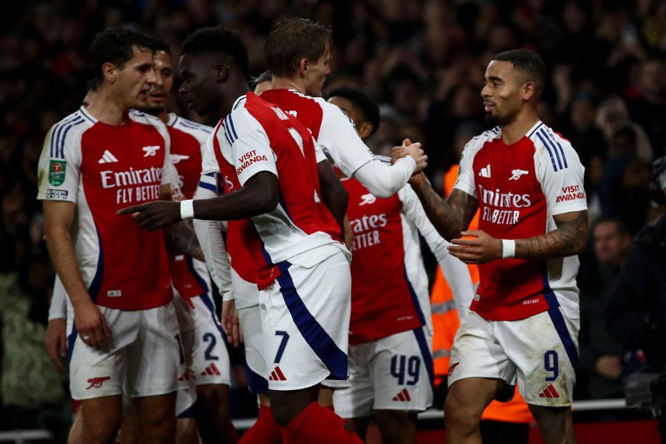 Arsenal made the final four with a 3-2 win over Crystal Palace