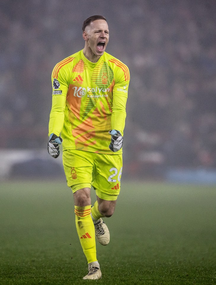 Nottingham Forest goalkeeper Matz Sels celebrates a victory.