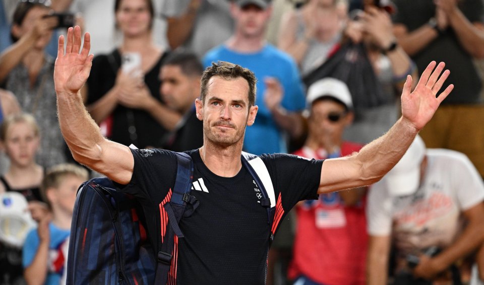 Andy Murray wouldn't leave quietly as he put on a show at the Olympics