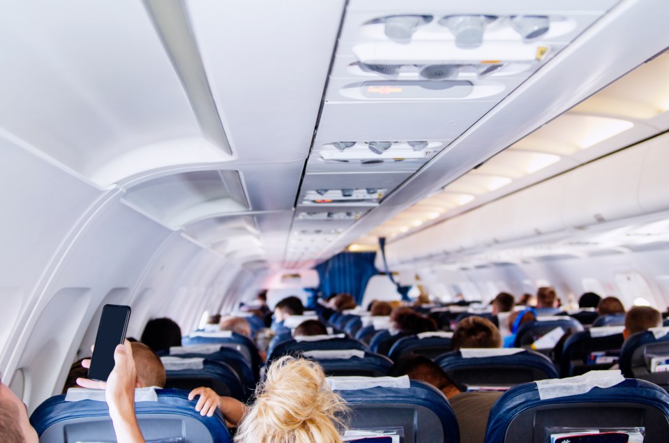 The debate over whether it's acceptable to recline your seat on a plane is ramping up