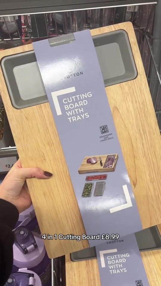 The supermarket is also selling a 4 in 1 cutting board which can be handy for Christmas day